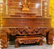 Phòng thờ đẹp cổ điển gỗ gụ mẫu KGT333