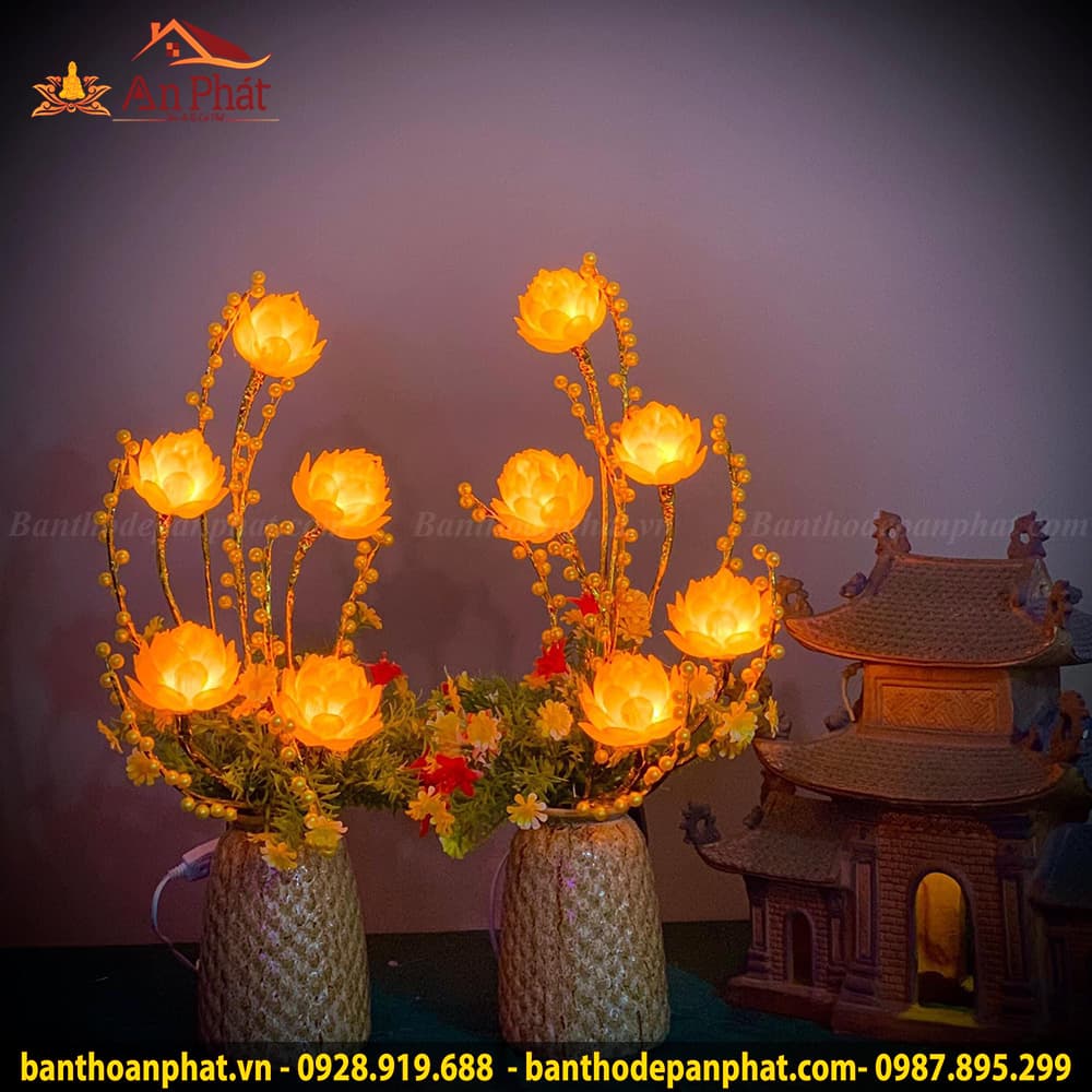 Bình hoa sen đèn thờ bằng led 5 bông DT884