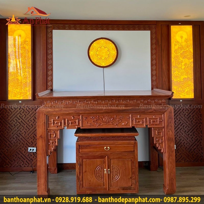 Phòng thờ đẹp gỗ hương thiết kế sang trọng KGT362